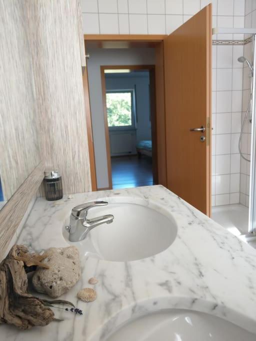 Wald-Apartment Limbach-Oberfrohna ภายนอก รูปภาพ