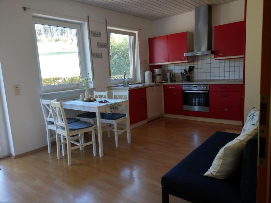 Wald-Apartment Limbach-Oberfrohna ภายนอก รูปภาพ