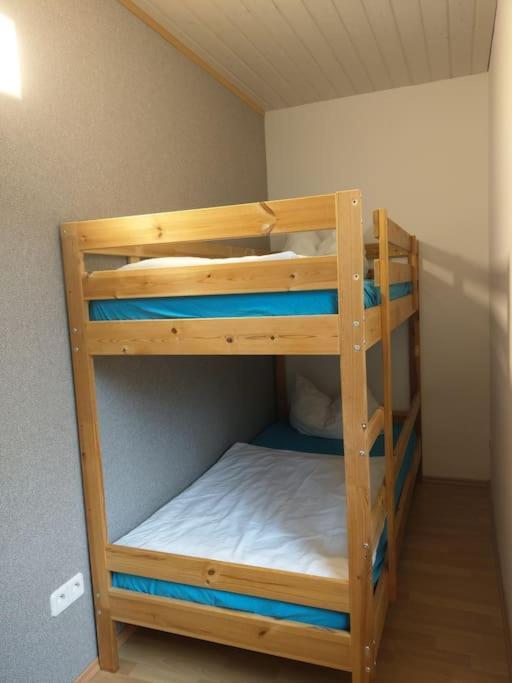 Wald-Apartment Limbach-Oberfrohna ภายนอก รูปภาพ