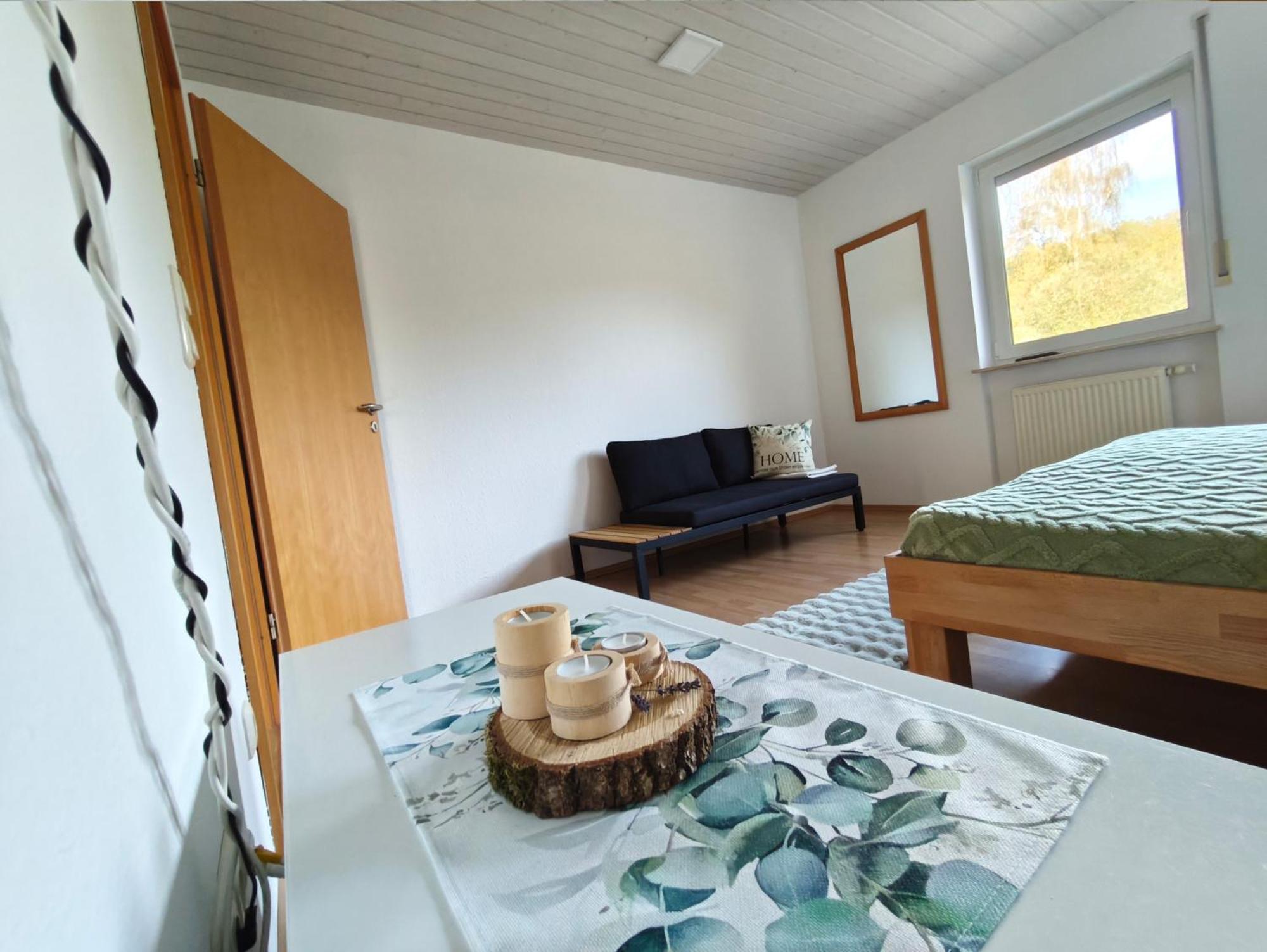 Wald-Apartment Limbach-Oberfrohna ภายนอก รูปภาพ