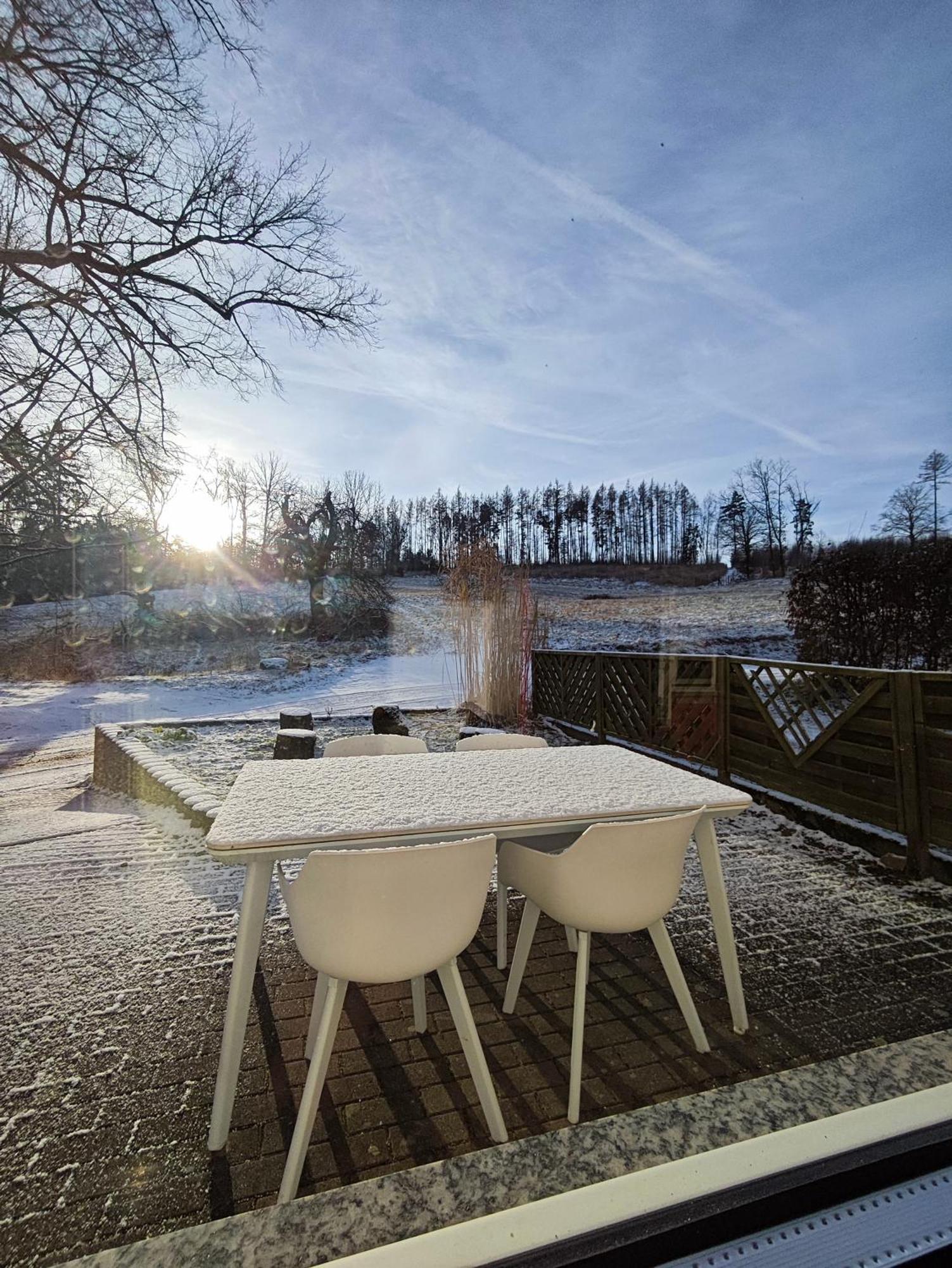 Wald-Apartment Limbach-Oberfrohna ภายนอก รูปภาพ